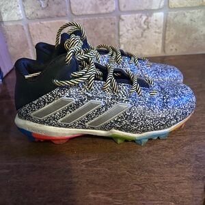 Boys Adidas’s football cleats.